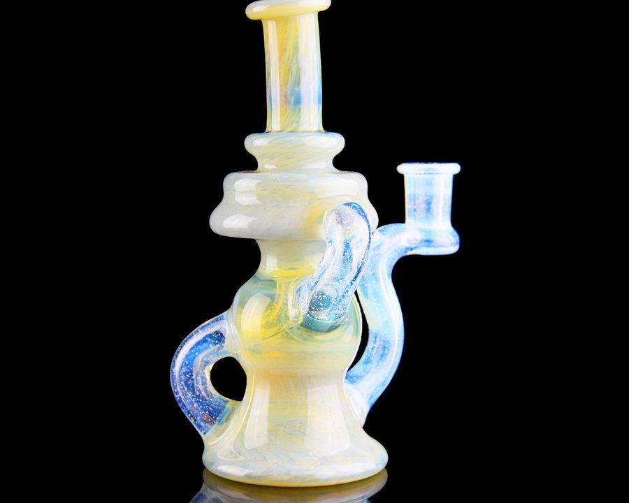 Glass Pipes at JR Smoke Zone